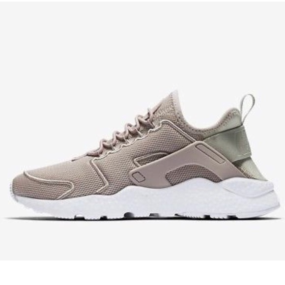 w air huarache run ultra se wn